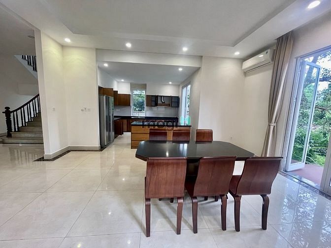 Hình ảnh Cho thuê Biệt thự đơn lập 500m2, full nội thất, khu Hoa Phượng