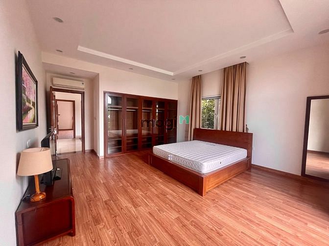 Hình ảnh Cho thuê Biệt thự đơn lập 500m2, full nội thất, khu Hoa Phượng