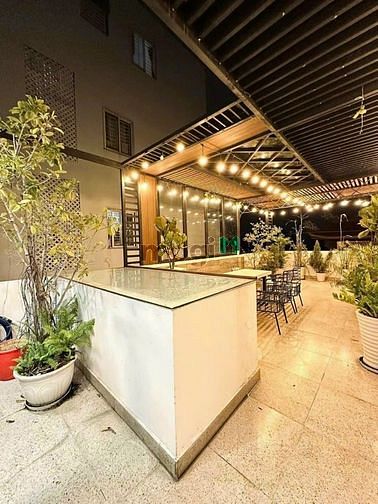 Hình ảnh Cho Thuê Nhà MT đường Lạc Long Quân, P.9, Tân Bình. 8.5x25m !