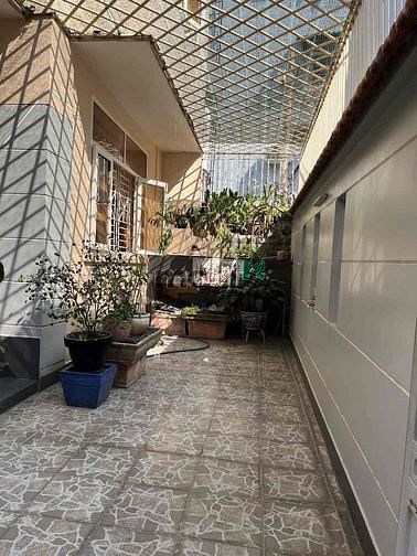 Hình ảnh Cho thuê nhà hẻm xe hơi đường D2, P.25, Q.Bình Thạnh