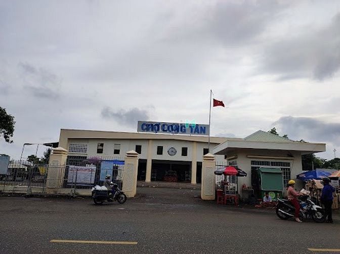 Hình ảnh Bán lô đất tại huyện Đất Đỏ 122m2 ngang 9m. Sổ hồng sẵn, bao c.chứng