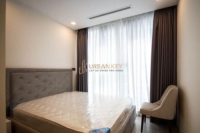Hình ảnh Vinhome Golden River Căn Hộ Cao Cấp 2 Phòng Cần Cho Thuê