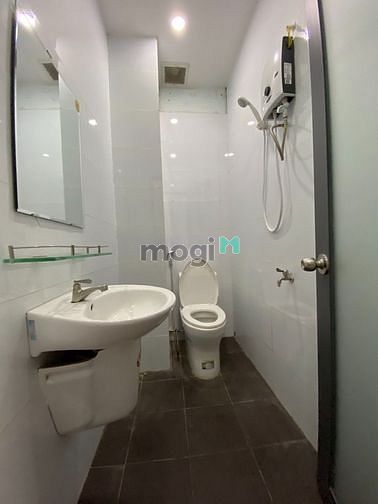 Hình ảnh Căn Hộ 1Phòng Khách -2 Phòng Ngủ Cao Cấp Full Nội Thất Ngay Bạch Đằng