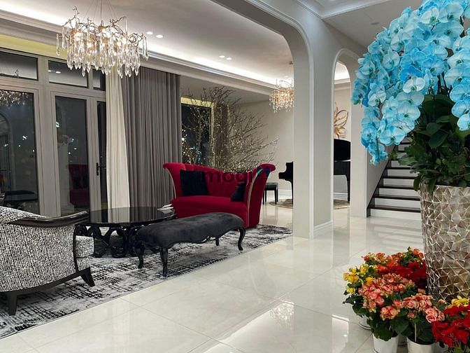 Hình ảnh Cho thuê biệt đẹp, thự đơn lập 345m2, Vinhomes Harmony, có thang máy,