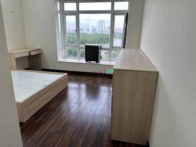 Hình ảnh Cần bán gấp CHCC Riverside Residence 130m, PMH, Q.7