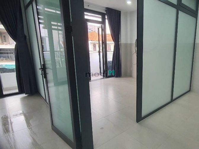Hình ảnh Ban công + máy giặt riêng, nằm gần sân bay Trang Chủ MB66.COM / Đăng Ký Tặng 66K q.Tân Bình có đủ