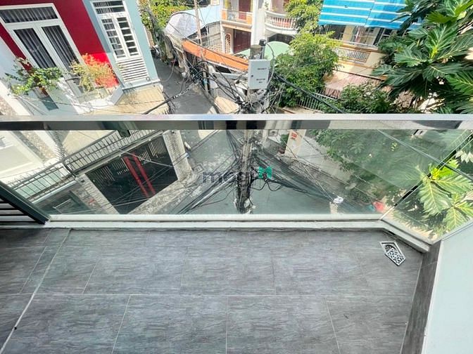 Hình ảnh Studio Ban Công Tone Trắng Sáng Đầy Đủ Nội Thất Gần Sân Bay Tân Bình