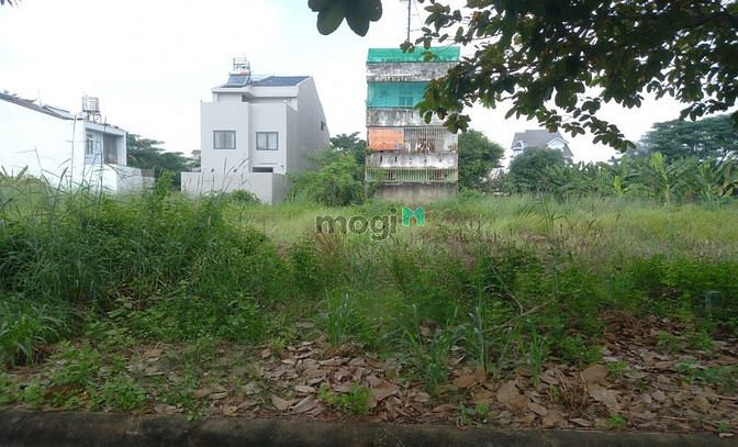 Hình ảnh Đang cần cho thuê lô đất 200m2 12tr/th Đường số 9, Quận 9-TP.Thủ Đức