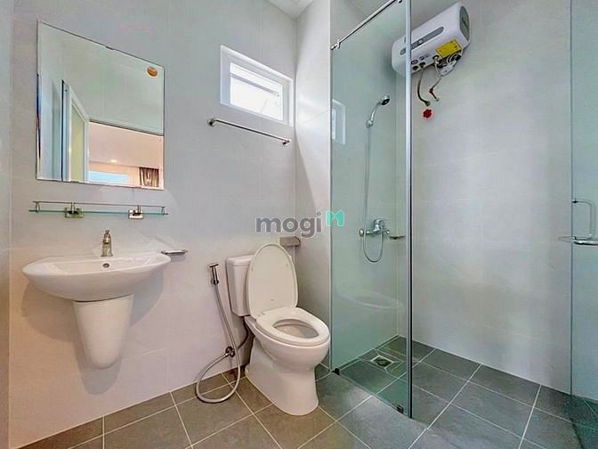 Hình ảnh Cho Thuê penhouse 45m2 cực thoáng gần Lâm Văn Bền Nguyễn Thị Thập