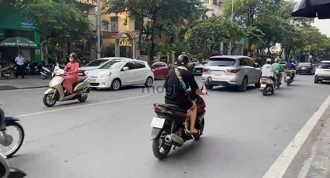 Hình ảnh Cho thuê biệt thự đẹp nhất Linh Đàm