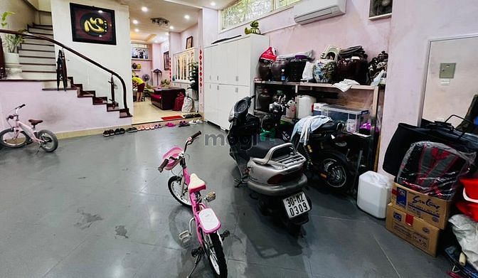 Hình ảnh HOÀNG NGỌC PHÁCH - 70m 17 tỷ -Phân lô cán bộ - Thang máy - tự xây