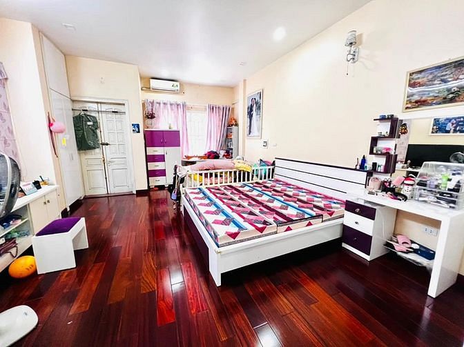 Hình ảnh HOÀNG NGỌC PHÁCH - 70m 17 tỷ -Phân lô cán bộ - Thang máy - tự xây