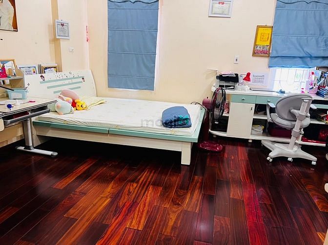 Hình ảnh HOÀNG NGỌC PHÁCH - 70m 17 tỷ -Phân lô cán bộ - Thang máy - tự xây