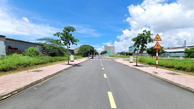 Hình ảnh Đất KDC An Sương quận 12, sổ hồng riêng, giá 1tỷ7/nền, full thổ cư
