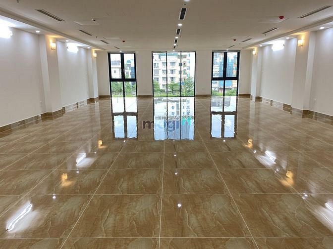 Hình ảnh Cho Thuê Tòa Nhà Văn Phòng Mặt Phố Dịch Vọng Hậu - Dt 140m2 xây 8 tầng