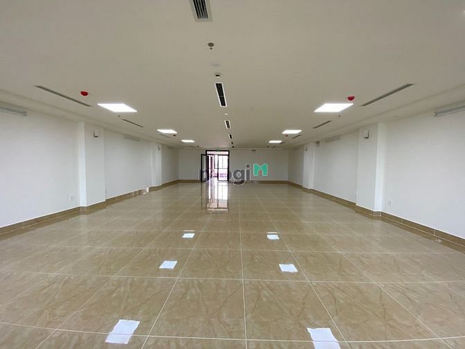 Hình ảnh Cho Thuê Tòa Nhà Văn Phòng Mặt Phố Dịch Vọng Hậu - Dt 140m2 xây 8 tầng