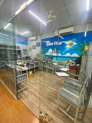 Hình ảnh Cho thuê nhà Mặt Tiền đường Cộng Hoà Tân Bình, 5 lầu, có thang máy