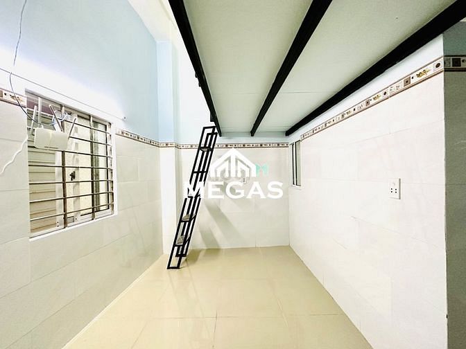 Hình ảnh Phòng trọ gác cao- giá rẻ 3tr9 ở được 4ng