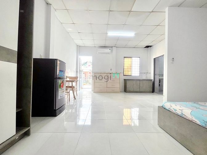 Hình ảnh Mb6623 nạp rút nhanh chóng Rộng 40m2 Bancol thoáng, mới sạch sẽ, gần Đh Kinh Tế cơ sở B