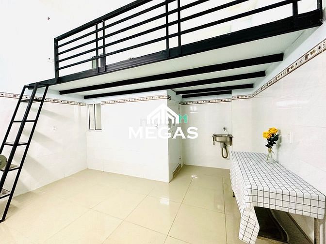 Hình ảnh Phòng trọ gác cao- giá rẻ 3tr9 ở được 4ng
