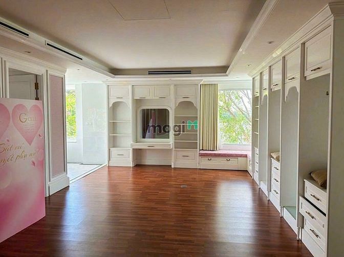 Hình ảnh Cho thuê biệt thự thảo điền . vũ khắc tiệp