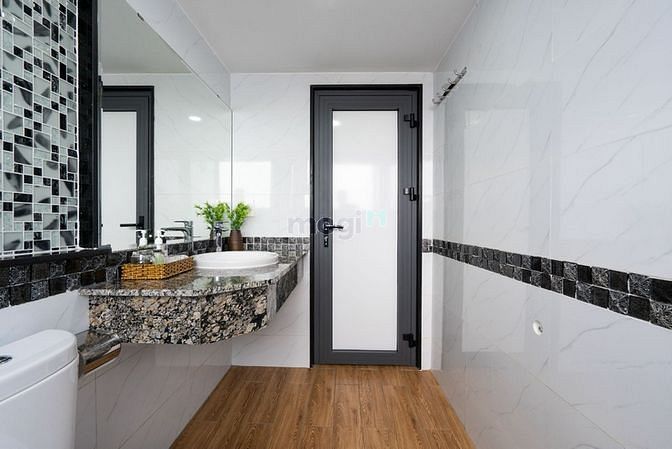 Hình ảnh Cho thuê DUPLEX ban công bao phí gần Lăng Cha Cả Tân Bình