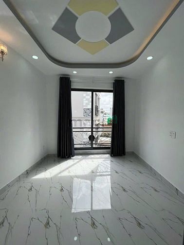 Hình ảnh Cho thuê nhà 154B Phạm Văn Hai, phường 3, quận Tân Bình