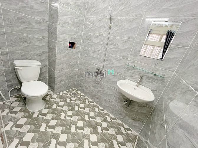 Hình ảnh Cho thuê CHDV FULL NỘI THẤT gần SÂN BAY