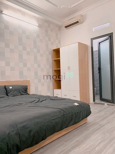 Hình ảnh Cho thuê CHDV FULL NỘI THẤT gần SÂN BAY