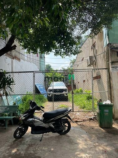 Hình ảnh Chính chủ cần bán lô đất trong KDC Đặng Thùy Trâm gần ĐH Văn Lang