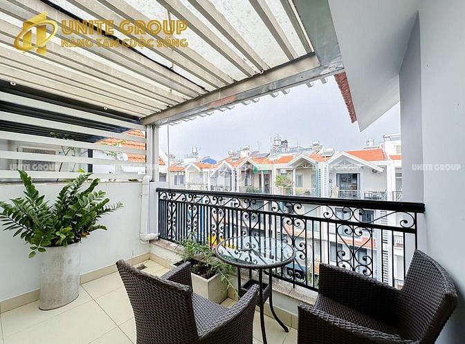 Hình ảnh Full Nội Thất Ngay KDC Him Lam, Balcon thoáng mát, Di chuyển Q8,4,1,.