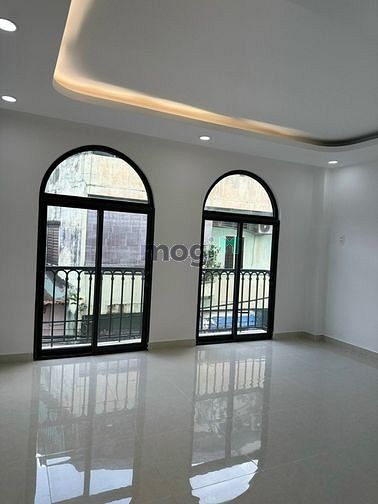 Hình ảnh Studio ban công sân vườn, mới khai trương