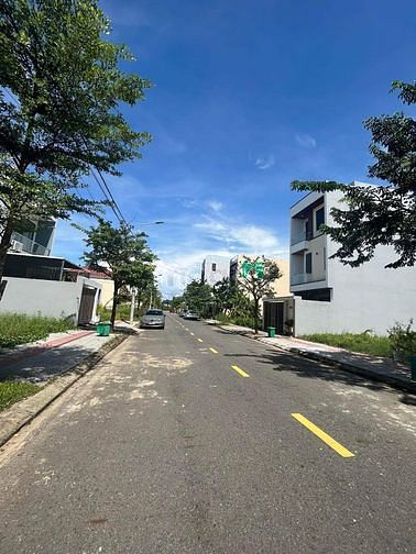 Hình ảnh Cần bán GẤP lô đất đường Trung Lương 12, Đảo Vip - 3,x tỷ