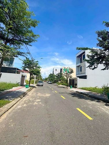 Hình ảnh Cần bán GẤP lô đất đường Trung Lương 12, Đảo Vip - 3,x tỷ