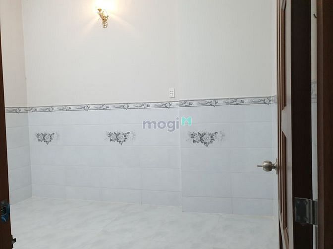 Hình ảnh Cho thuê phòng Q8 gần chợ xóm củi.