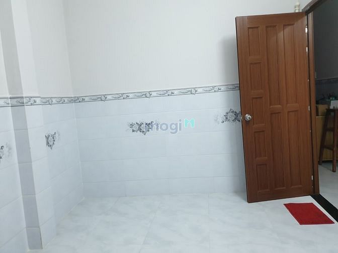 Hình ảnh Cho thuê phòng Q8 gần chợ xóm củi.