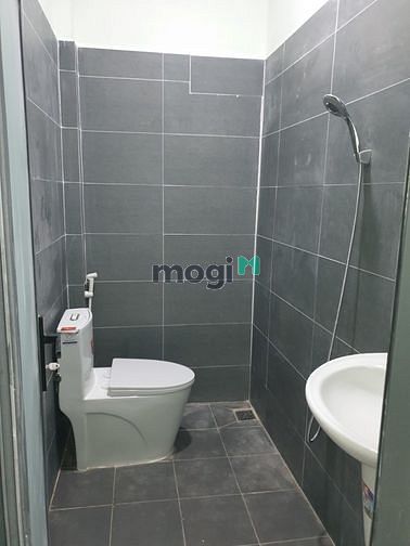 Hình ảnh Cho Thuê Nhà Mới 4PN Gần Hoàng Diệu 2