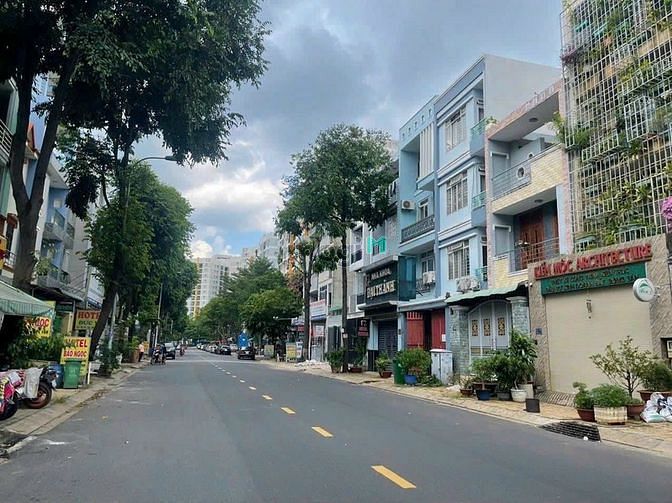 Hình ảnh Bán Đất mặt tiền.573m2 Full Thổ cư, khu Bên Sông, Hiệp Bình Chánh.