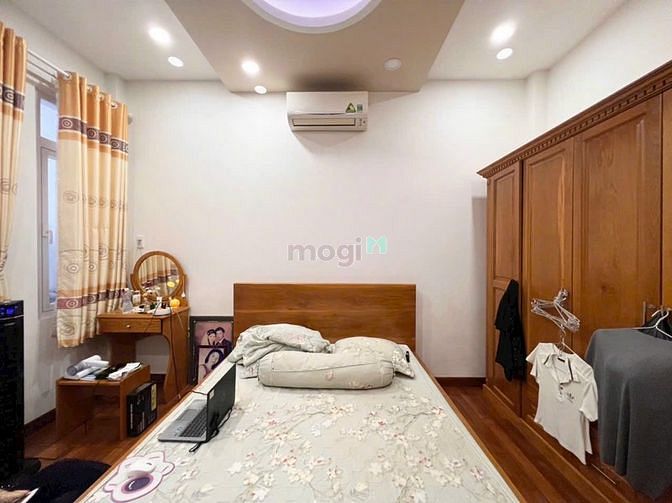 Hình ảnh Cho thuê nhà hẻm xe hơi số 16/6A Hoàng Việt, Phường 4, Tân Bình