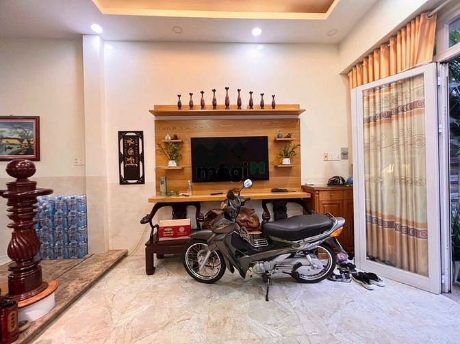 Hình ảnh Cho thuê nhà hẻm xe hơi số 16/6A Hoàng Việt, Phường 4, Tân Bình