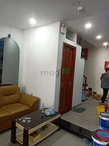 Hình ảnh Cho Thuê CHDV Cửu Long,f2,Tân Bình,dt 8x20m,7 Tầng,89Tr/Th