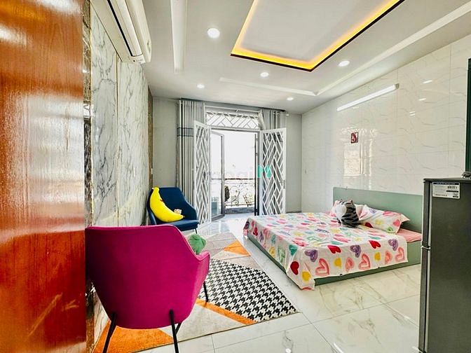 Hình ảnh Căn Hộ Cao Cấp Full Nội Thất Giá Rẻ Có Bancol Máy Giặt Riêng