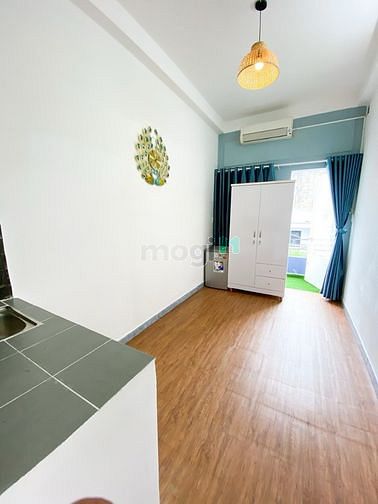 Hình ảnh Studio ban công siêu rẻ khu Phan Xích Long