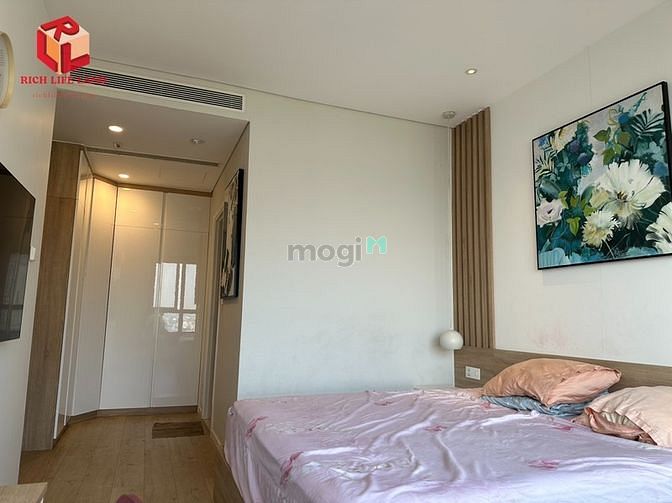 Hình ảnh Cho thuê DIAMOND ISLAND 2pn 2wc full nội thất chỉ 28TR