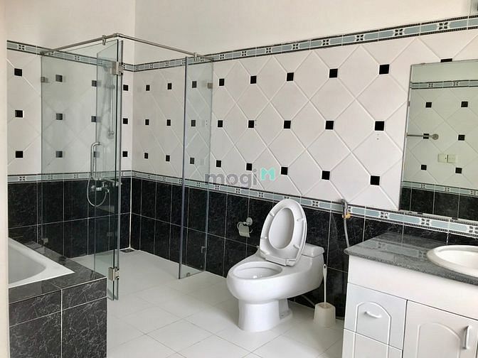 Hình ảnh Cân Bán Gấp Biệt thự số 2 Đường 55, Thảo Điền, Q2