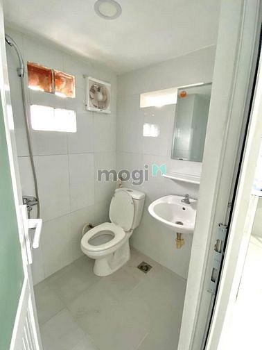 Hình ảnh Khai Trương Siêu Phẩm Mới xây ngay Bạch Đằng P2 Tân Bình