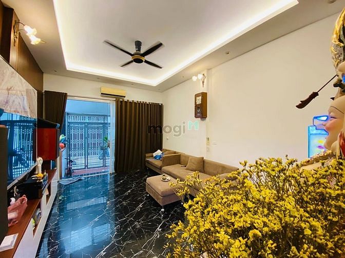 Hình ảnh Bán nhà Văn Cao, Ba Đình, Phân Lô, 15M ra phố, 63m2 4T MT4M giá 7.2 tỷ