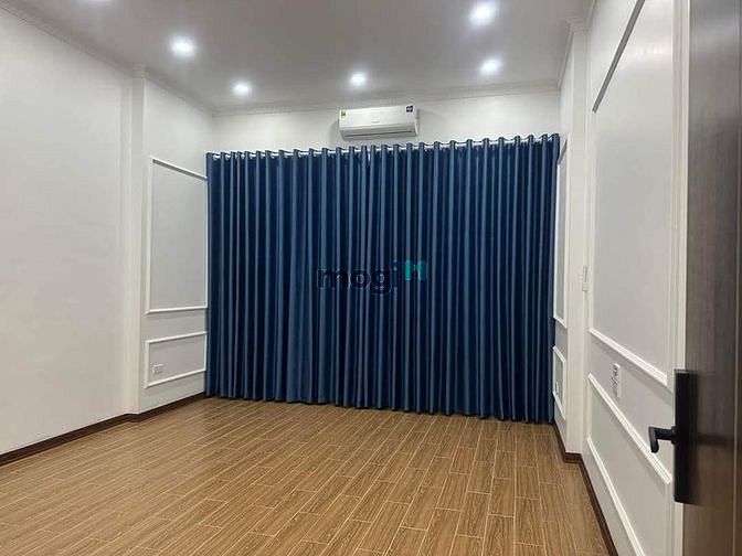 Hình ảnh Bán nhà Văn Cao, Ba Đình, 20m Ô Tô tránh, 40m2 5T MT4m, giá 4.95 tỷ