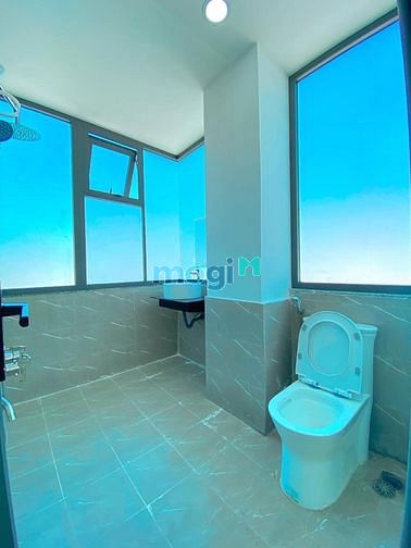 Hình ảnh Cho Thuê 1 Phòng Ngủ Tách Bếp 60m2 đối diện Etown Tân Bình