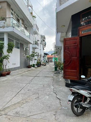Hình ảnh Bán nhà 2/Bùi Tư Toàn, Bình Tân, giá 5,4 tỷ
